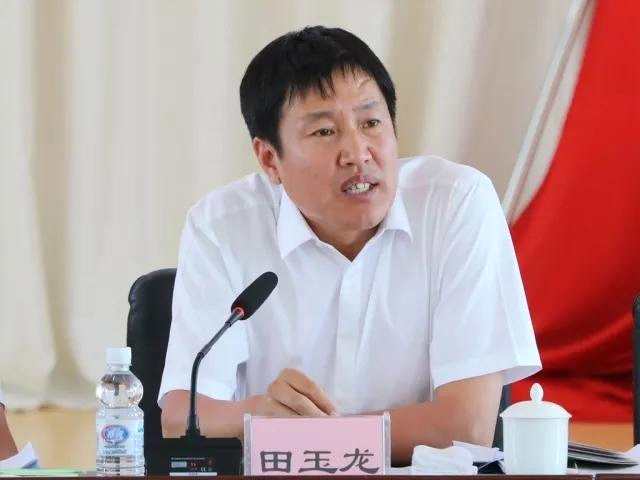 龙建股份获得实用新型专利授权：“一种道桥铺设岩土研磨装置”
