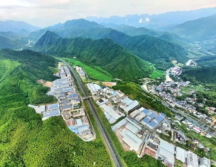 山金国际：海外首个金矿项目建设全面推进 打造国际化矿业开发绿色标杆