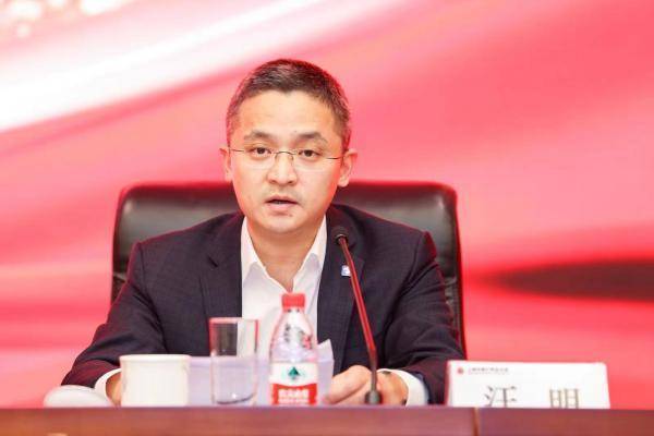 上海农商银行行长顾建忠拟任新职