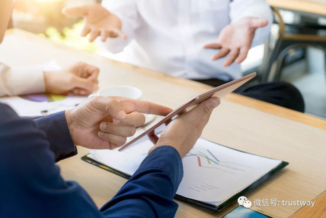 逾20家公司预计上半年盈利倍增 多个行业频发捷报