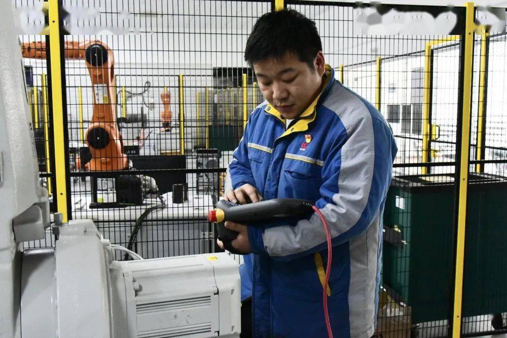 宝信软件获得发明专利授权：“酸连轧机组卡罗赛尔卷取机的控制方法和系统”