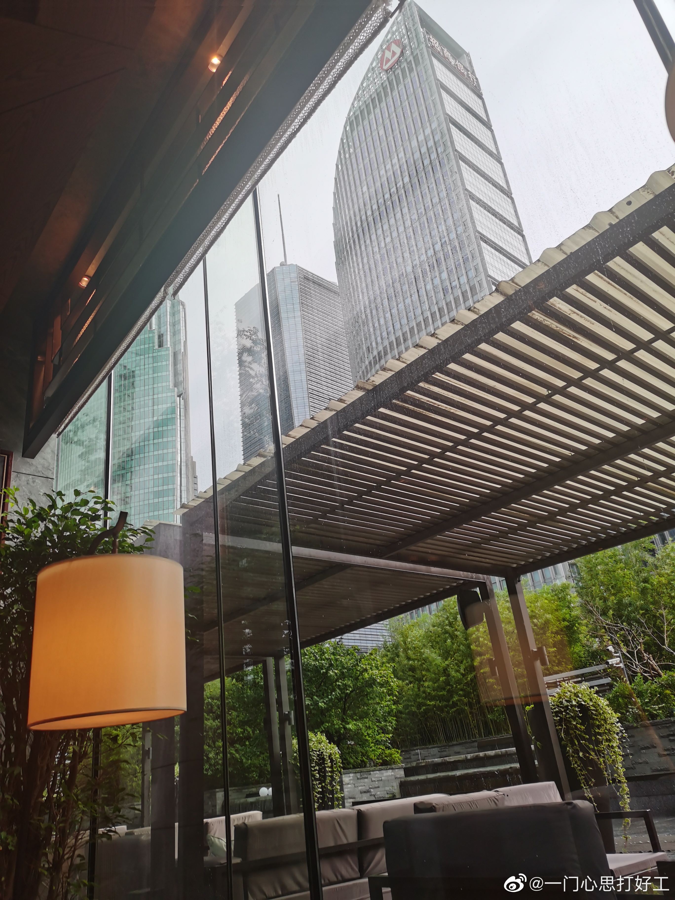 汇丰控股拟发行15亿美元永久后偿或有可转换证券