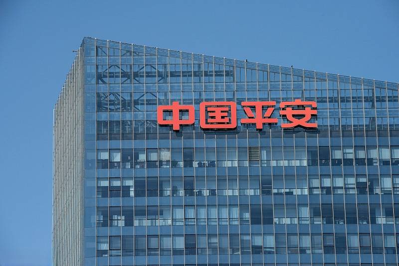 中国平安2025年归母营运利润同比增长10.3%:综合金融战略深化核心业务向好 医疗养老差异化赋能加速成为第二增长曲线