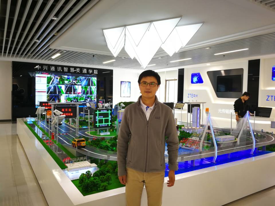 中兴通讯获得实用新型专利授权：“用于散热板的提拎装置、散热装置及服务器”