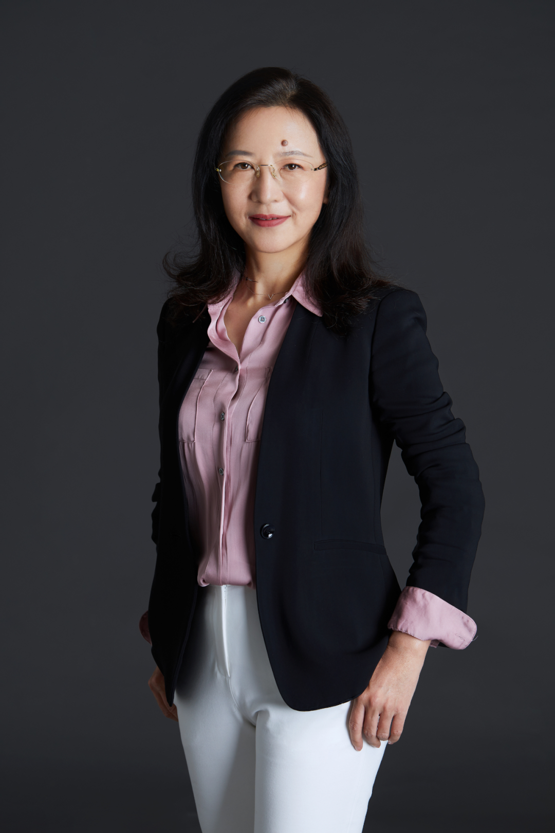 长城新盛信托：因职务调整解聘徐永乐公司总经理职务