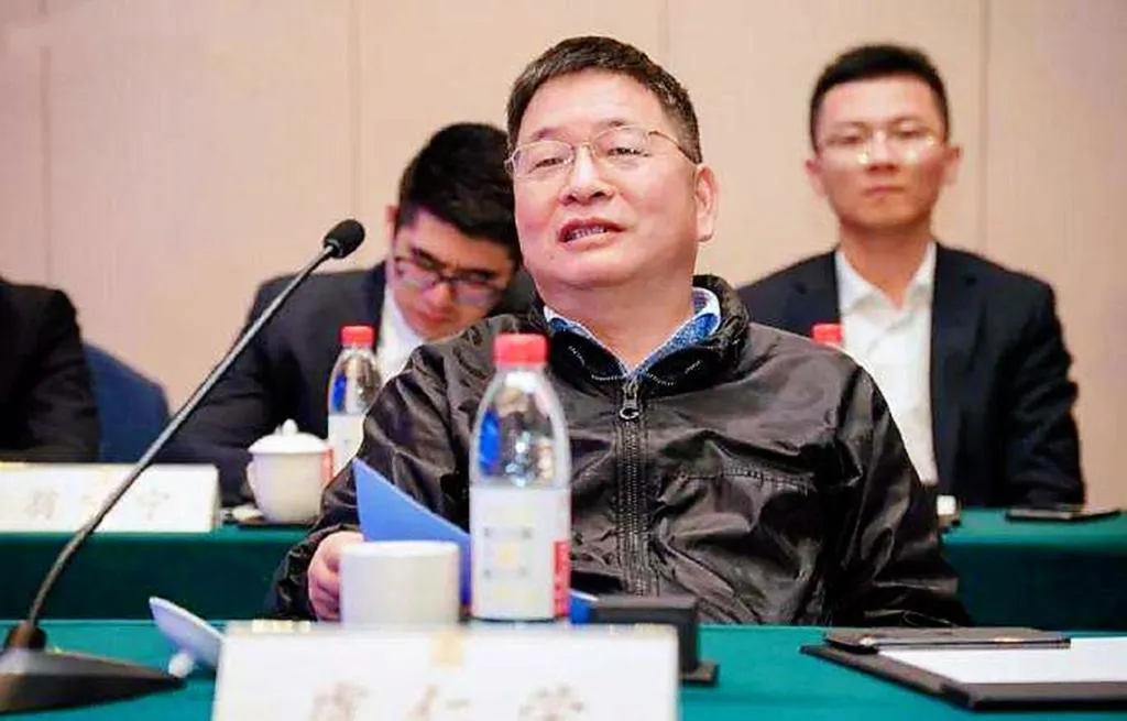 山东信托:岳增光因工作调整不再担任公司董事长、执行董事等职务 公司董事会建议委任赵子坤为执行董事